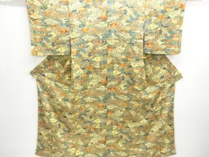 縮緬地　垣根に花模様小紋着物